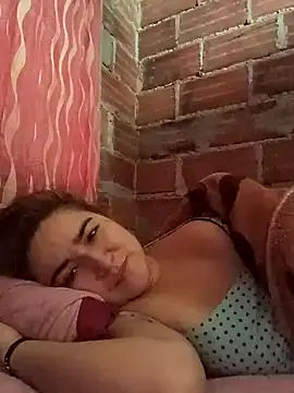 alexax0 online show from 02/11/25, 12:04