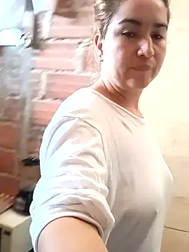 alexax0 online show from 02/12/25, 03:05