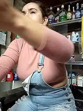 alexax0 online show from 02/18/25, 12:26