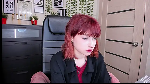 ElizaNik  online show from 05/12/26, 11:22