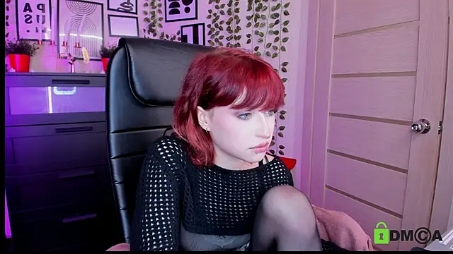 ElizaNik  online show from 07/11/26, 12:00