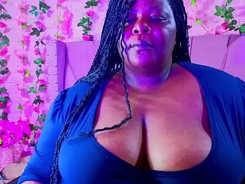 rocio bbw  online show from 10/13/25, 11:27