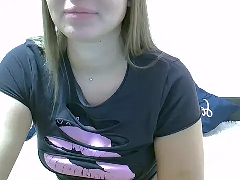 Snapshot of Lucky_Anna chatting on 03/02/25, 07:52 Lucky Anna online show from 03/02/25, 07:52