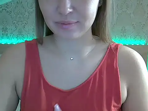 Snapshot of Lucky_Anna chatting on 12/04/24, 10:18 Lucky Anna online show from 12/04/24, 10:18