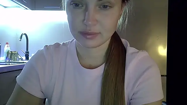 Lucky Anna online show from 03/11/26, 08:14