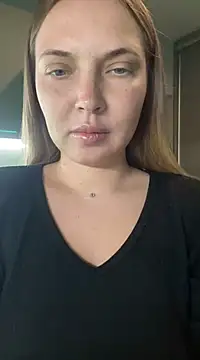 Snapshot of Lucky_Anna chatting on 12/06/24, 06:11 Lucky Anna online show from 12/06/24, 06:11