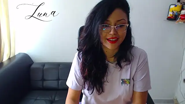 Lunavega1 online show from 10/14/25, 03:56