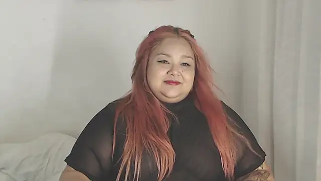 Snapshot of lovemyfatpussy chatting on 06/08/26, 02:23 lovemyfatpussy online show from 06/08/26, 02:23