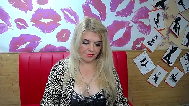 Snapshot of Julya_Barbi chatting on 09/30/25, 05:46 Julya Barbi online show from 09/30/25, 05:46