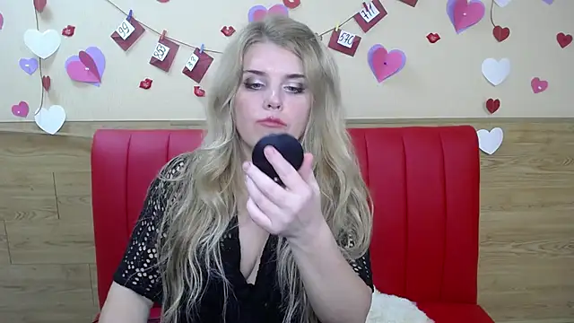 Snapshot of Julya_Barbi chatting on 03/02/25, 03:30 Julya Barbi online show from 03/02/25, 03:30