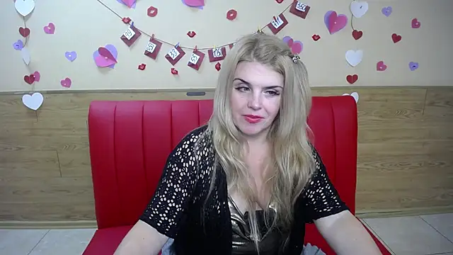 Snapshot of Julya_Barbi chatting on 03/21/25, 12:18 Julya Barbi online show from 03/21/25, 12:18