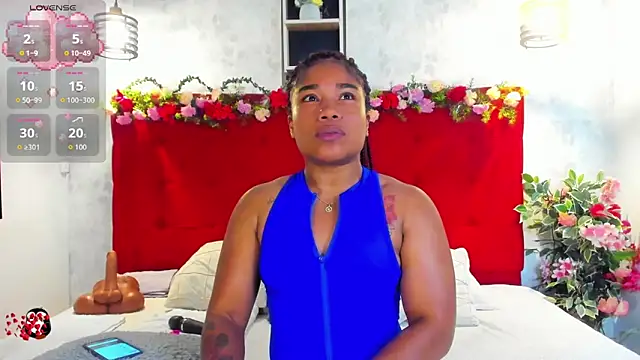 Snapshot of SilvannaFit chatting on 04/01/26, 11:55 SilvannaFit online show from 04/01/26, 11:55