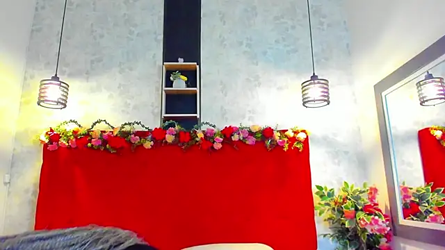 Snapshot of SilvannaFit chatting on 07/01/26, 11:32 SilvannaFit online show from 07/01/26, 11:32