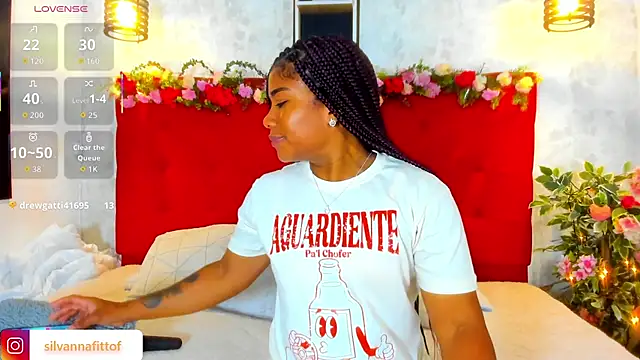 SilvannaFit online show from 12/22/25, 12:05