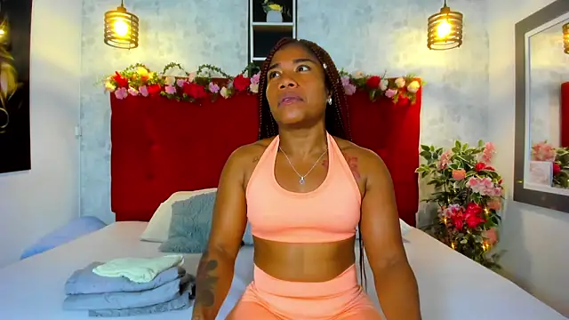 SilvannaFit online show from 11/18/25, 12:30