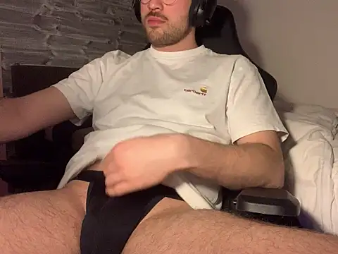 taallguyy 196 online show from 03/21/25, 08:40