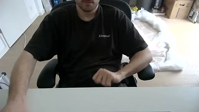 taallguyy 196 online show from 03/13/26, 11:04