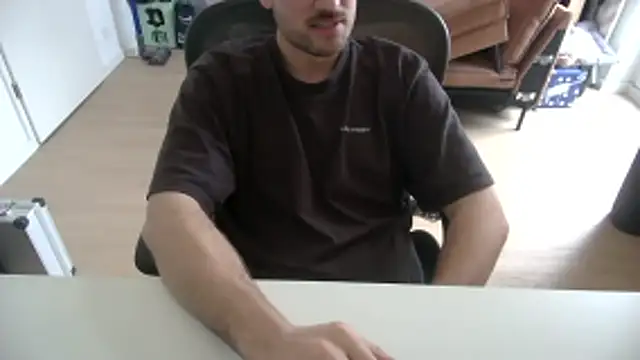 taallguyy 196 online show from 12/22/25, 12:05