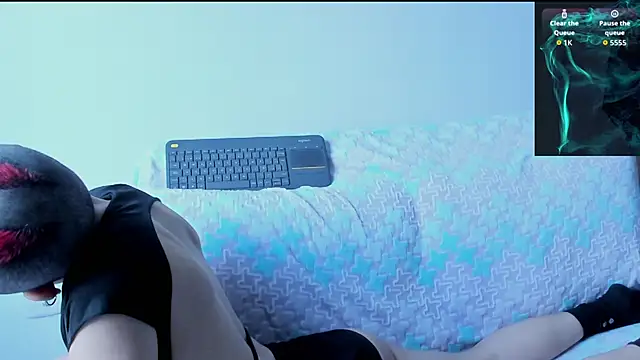 lnxmst online show from 03/23/26, 07:36