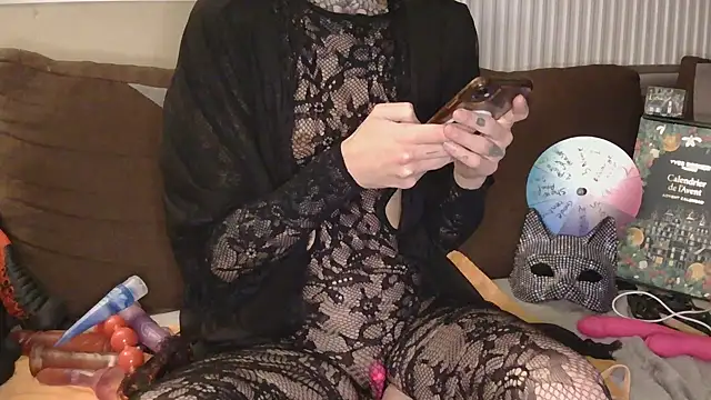 liloucamchaudee online show from 12/01/25, 08:21