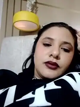 Snapshot of frreeya chatting on 02/17/26, 09:23 frreeya online show from 02/17/26, 09:23