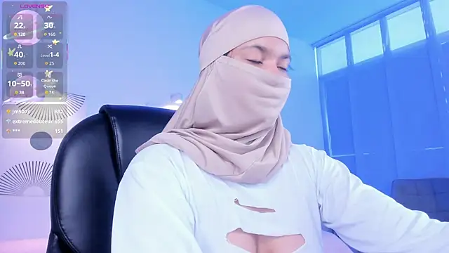 saray halam online show from 11/23/25, 01:21