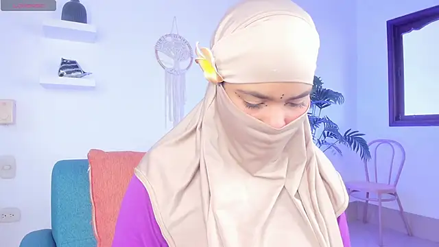 saray halam online show from 11/15/25, 06:34