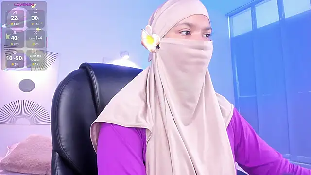 saray halam online show from 11/24/25, 01:11