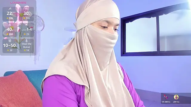 saray halam online show from 11/11/25, 06:14