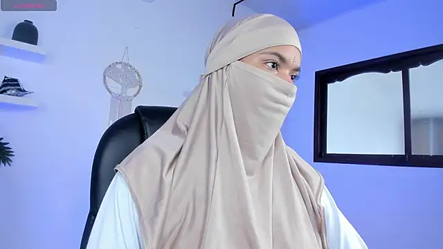 saray halam online show from 10/27/25, 05:58