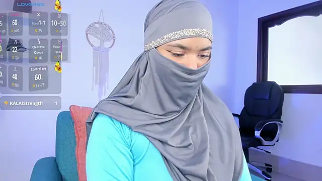Snapshot of saray_halam chatting on 09/30/25, 06:14 saray halam online show from 09/30/25, 06:14