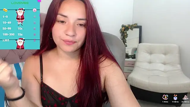 Snapshot of nicoll_crazzy chatting on 12/22/25, 02:28 nicoll crazzy online show from 12/22/25, 02:28