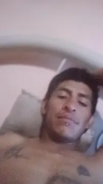 carloshot31 online show from 05/12/26, 07:05