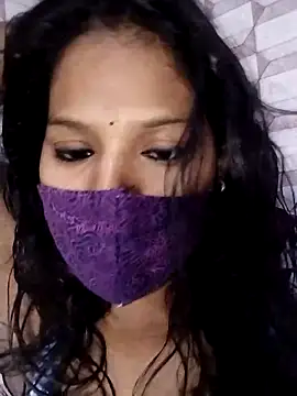 Shivani Tivari online show from 03/09/25, 10:19