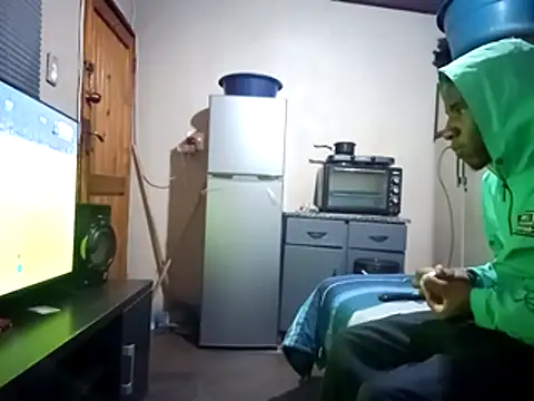 Ben10Pervet online show from 01/14/26, 08:23