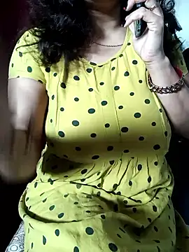 Sneha gril online show from 01/17/26, 06:06