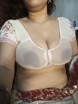 Snapshot of Sneha_gril chatting on 07/04/26, 05:28 Sneha gril online show from 07/04/26, 05:28