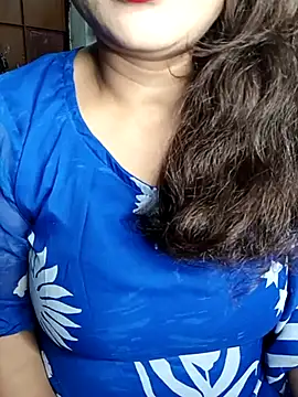 Snapshot of Sneha_gril chatting on 03/21/25, 07:13 Sneha gril online show from 03/21/25, 07:13
