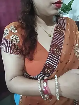 Snapshot of Sneha_gril chatting on 07/06/26, 01:45 Sneha gril online show from 07/06/26, 01:45