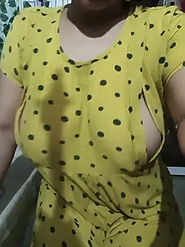 Snapshot of Sneha_gril chatting on 06/01/26, 03:22 Sneha gril online show from 06/01/26, 03:22