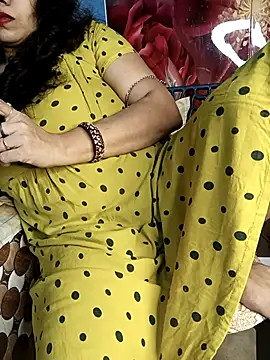 Sneha gril online show from 11/25/25, 02:50