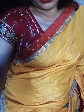Snapshot of Sneha_gril chatting on 05/28/26, 04:02 Sneha gril online show from 05/28/26, 04:02
