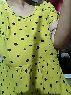 Snapshot of Sneha_gril chatting on 10/01/25, 03:16 Sneha gril online show from 10/01/25, 03:16