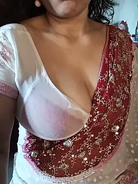 Snapshot of Sneha_gril chatting on 06/01/26, 03:18 Sneha gril online show from 06/01/26, 03:18