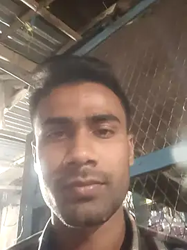 Skinny Bigass 23 online show from 02/18/26, 03:52