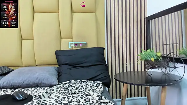 Snapshot of mikeegun chatting on 01/31/25, 11:35 mikeegun online show from 01/31/25, 11:35