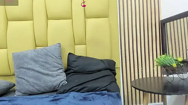 Snapshot of mikeegun chatting on 02/01/25, 11:53 mikeegun online show from 02/01/25, 11:53