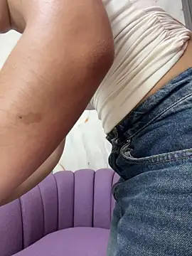 Aaliyah Salma online show from 05/27/26, 02:24