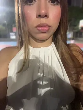 Aaliyah Salma online show from 05/16/26, 11:37