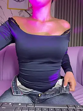 Aaliyah Salma online show from 05/27/26, 02:08